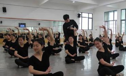 1606803512122472.jpg 学前教育.jpg
